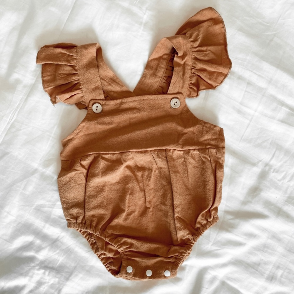 “Neutral Babe”